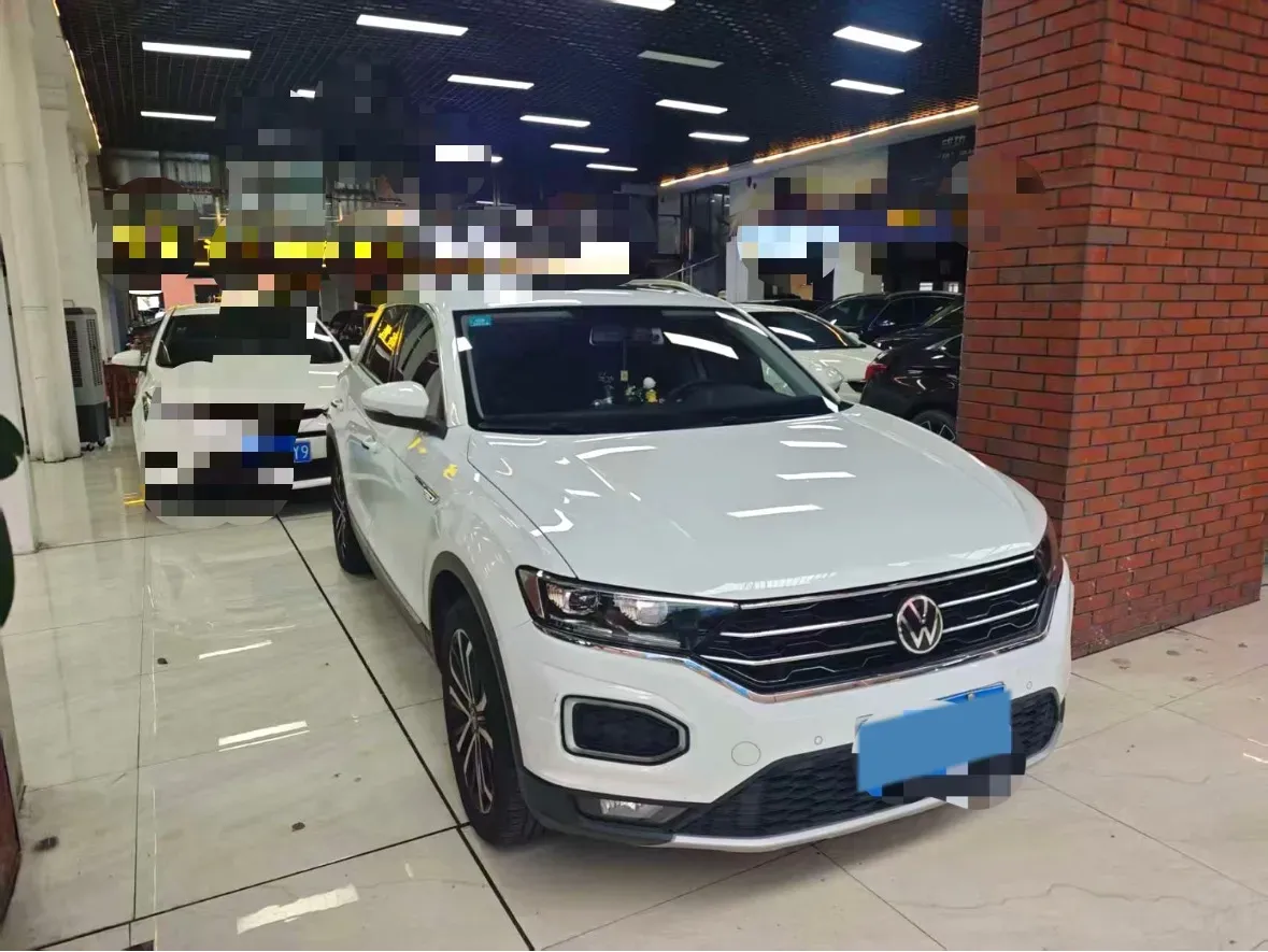 2022 Volkswagen T-Roc 1.4T 150HP L4 7DCT,autocango,china used car exporter,china ev exporter,chinese used car exporter,chinese used ev exporter