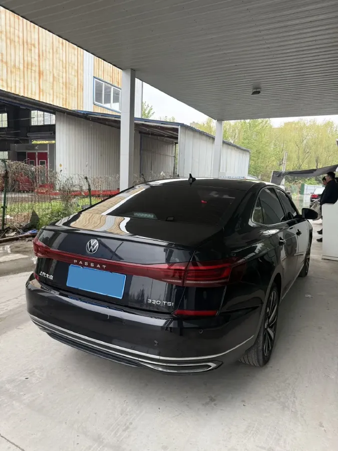 2023 Volkswagen Passat 2.0T 186HP L4 7DCT,autocango,china used car exporter,china ev exporter,chinese used car exporter,chinese used ev exporter