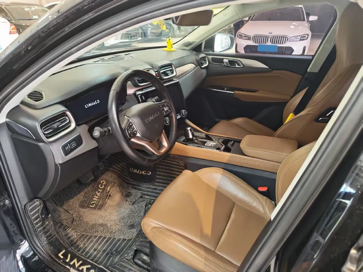 2018 LYNK&CO 03 1.5T 180HP L3 7DCT,autocango,china used car exporter,china ev exporter,chinese used car exporter,chinese used ev exporter