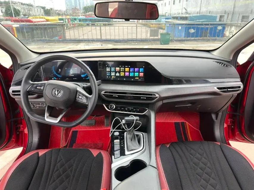 2021 ChangAn Eado DT 1.6L 125HP L4 4AT,autocango,china used car exporter,china ev exporter,chinese used car exporter,chinese used ev exporter