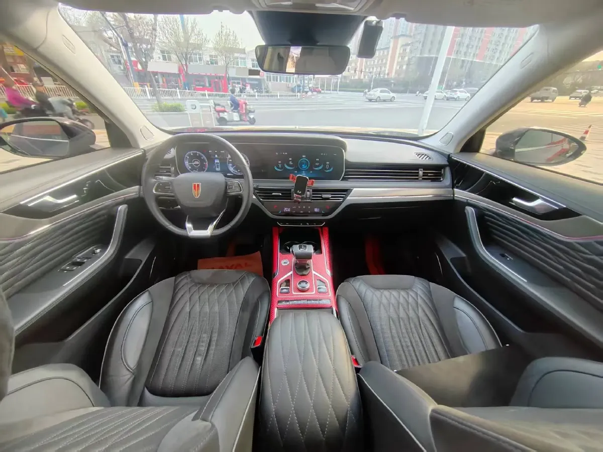 2022 HongQi HS5 2.0T 224HP L4 6AT,autocango,china used car exporter,china ev exporter,chinese used car exporter,chinese used ev exporter