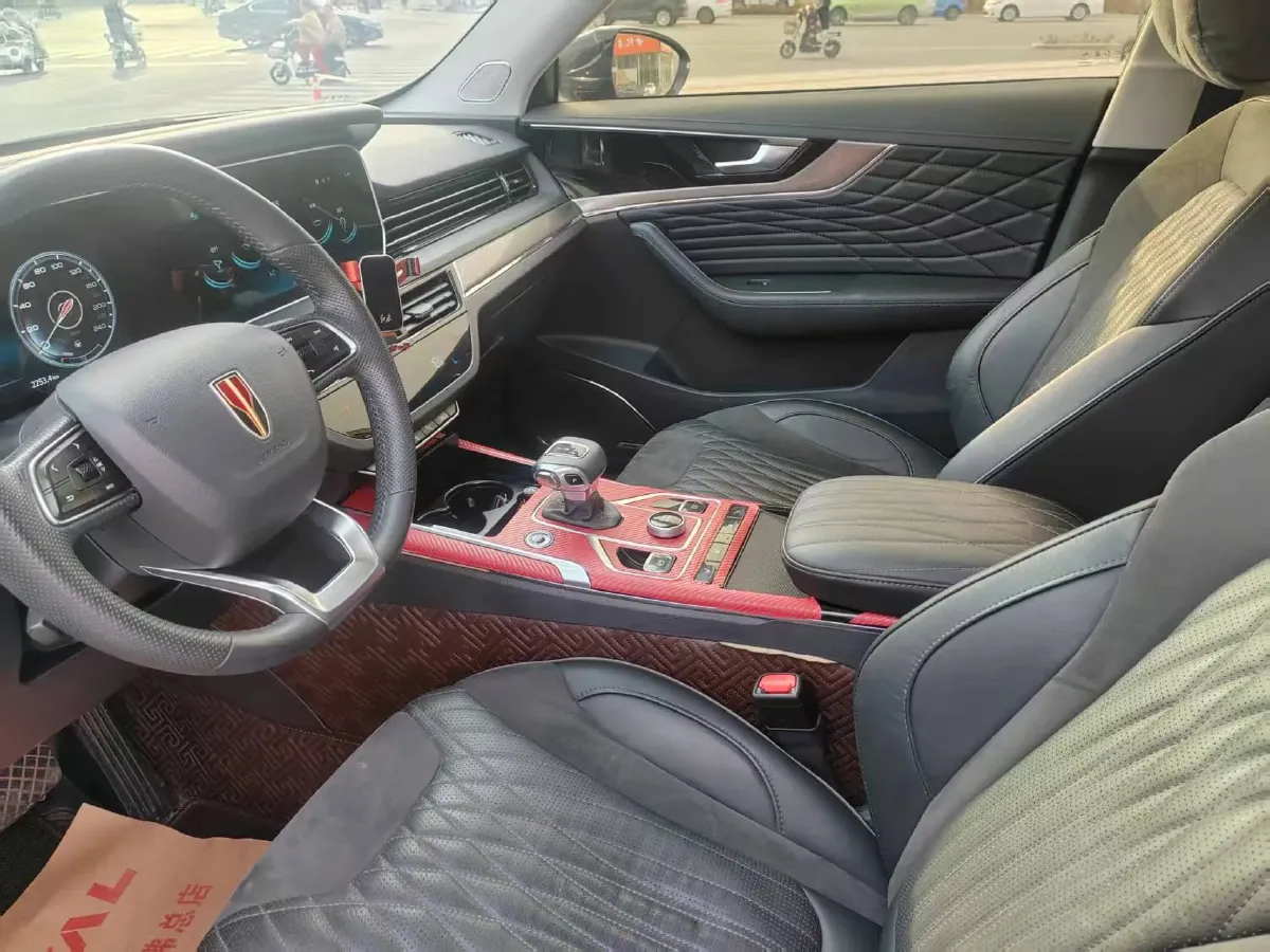 2022 HongQi HS5 2.0T 224HP L4 6AT,autocango,china used car exporter,china ev exporter,chinese used car exporter,chinese used ev exporter