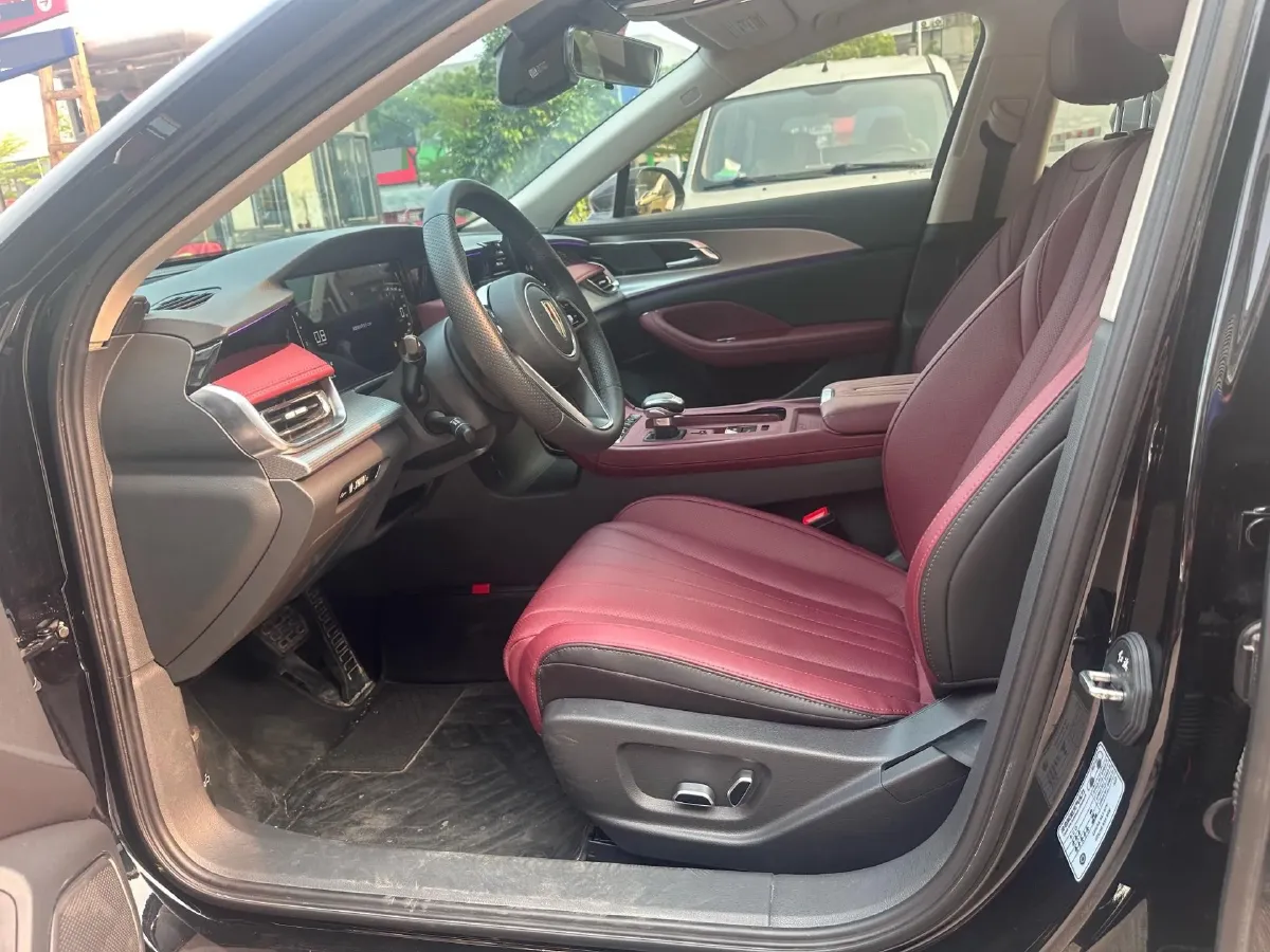 2024 HongQi H5 1.5T 169HP L4 7DCT,autocango,china used car exporter,china ev exporter,chinese used car exporter,chinese used ev exporter