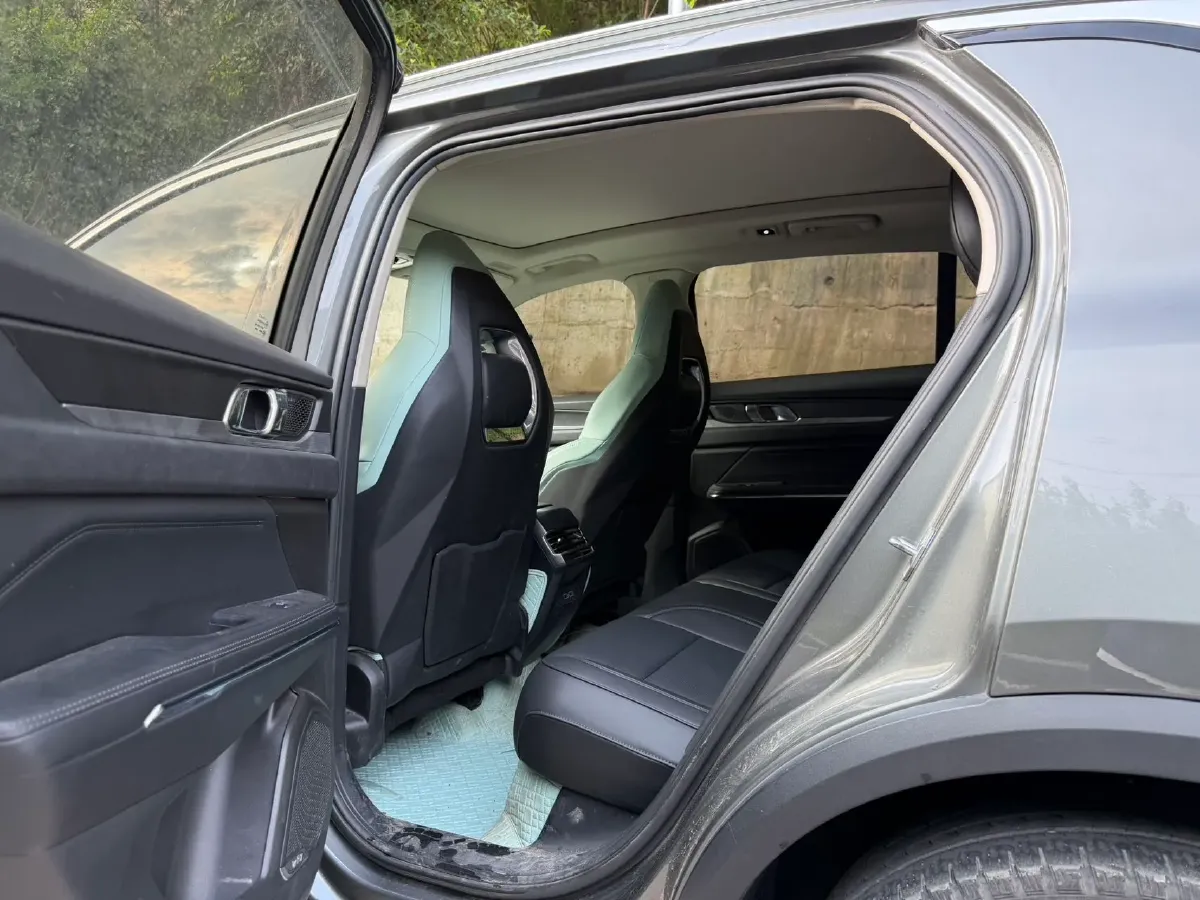 2021 LYNK&CO 01 2.0T 218HP L4 8AT,autocango,china used car exporter,china ev exporter,chinese used car exporter,chinese used ev exporter