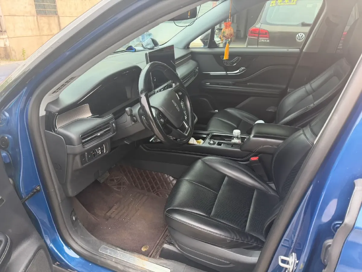 2021 Lincoln Corsair 2.0T 245HP L4 8AT,autocango,china used car exporter,china ev exporter,chinese used car exporter,chinese used ev exporter