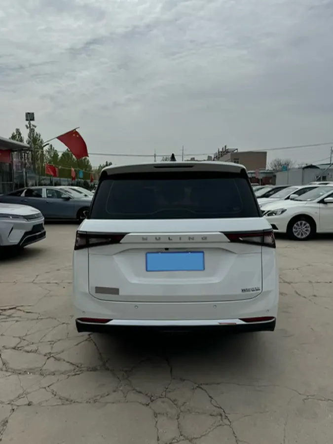 2022 WuLing JiaChen 1.5L 99HP L4 6MT,autocango,china used car exporter,china ev exporter,chinese used car exporter,chinese used ev exporter