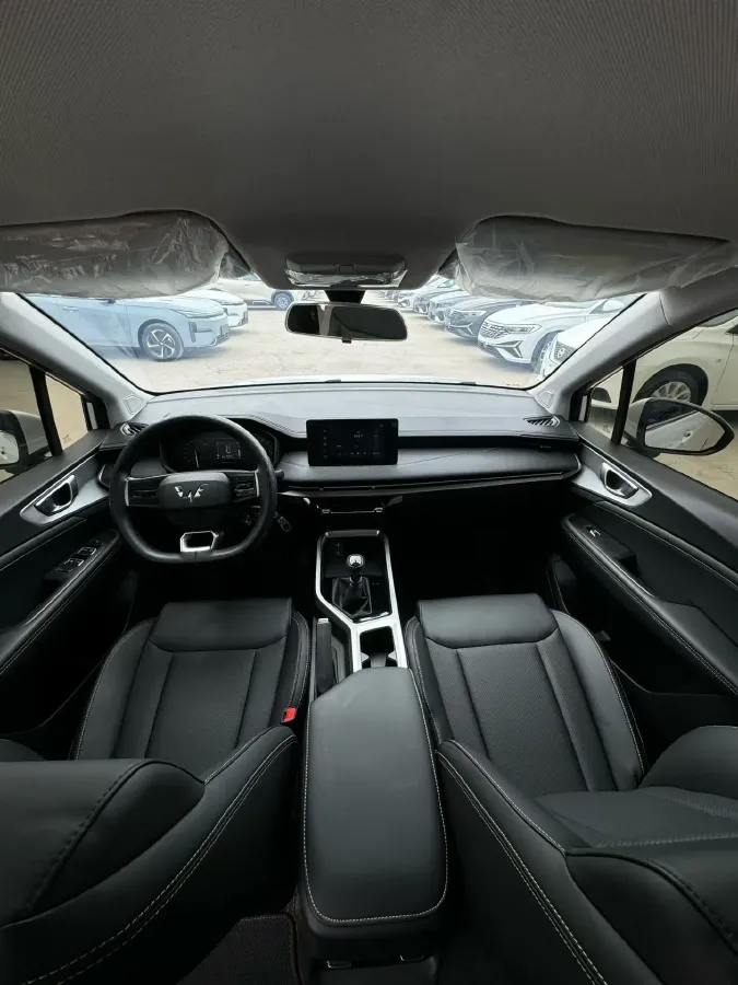 2022 WuLing JiaChen 1.5L 99HP L4 6MT,autocango,china used car exporter,china ev exporter,chinese used car exporter,chinese used ev exporter