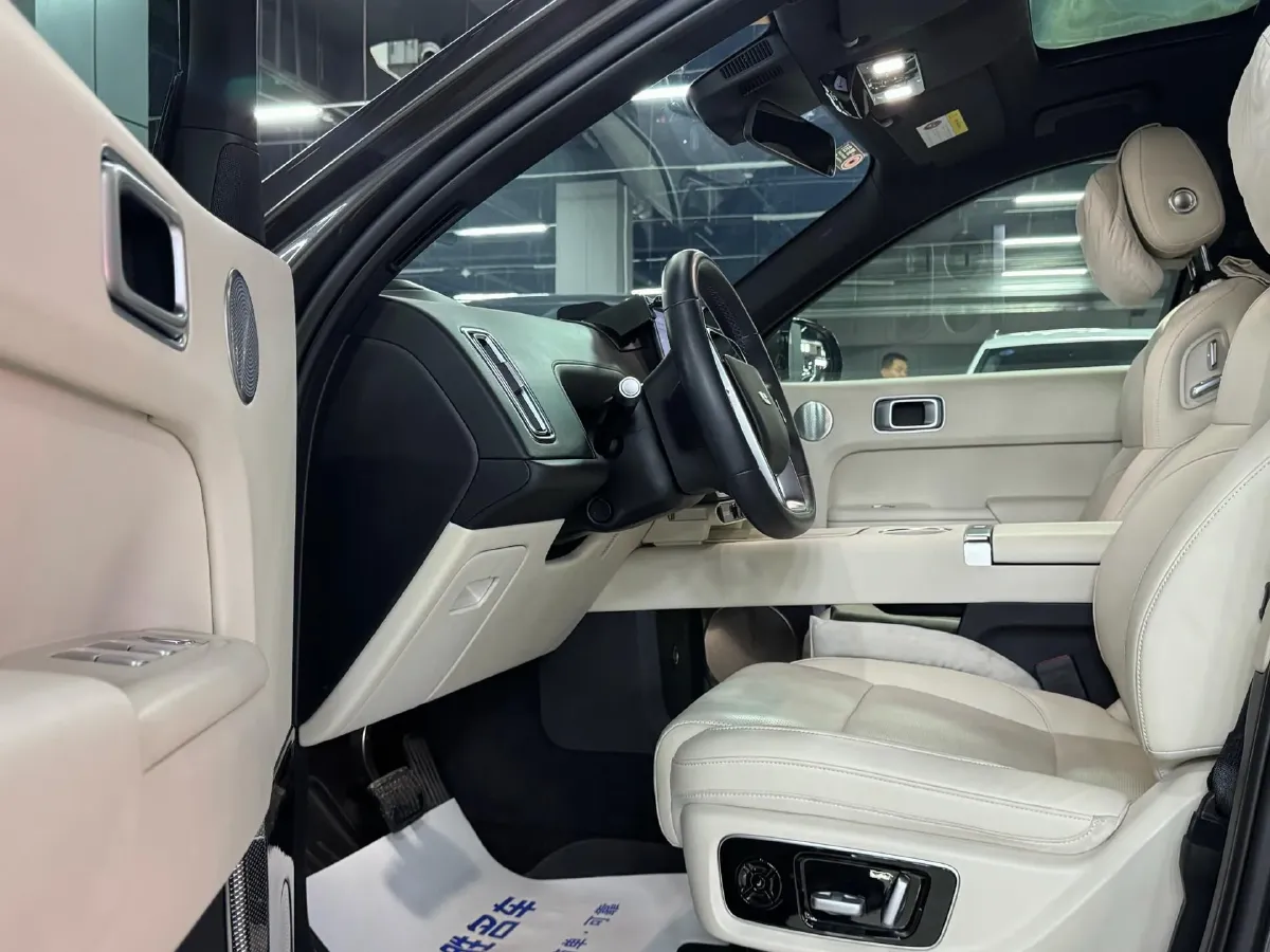 2022 Li L9 Range Extended 154HP REEV 42.6KWH,autocango,china used car exporter,china ev exporter,chinese used car exporter,chinese used ev exporter