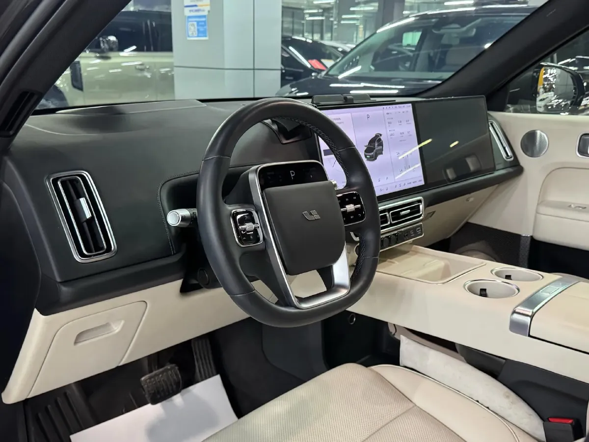 2022 Li L9 Range Extended 154HP REEV 42.6KWH,autocango,china used car exporter,china ev exporter,chinese used car exporter,chinese used ev exporter