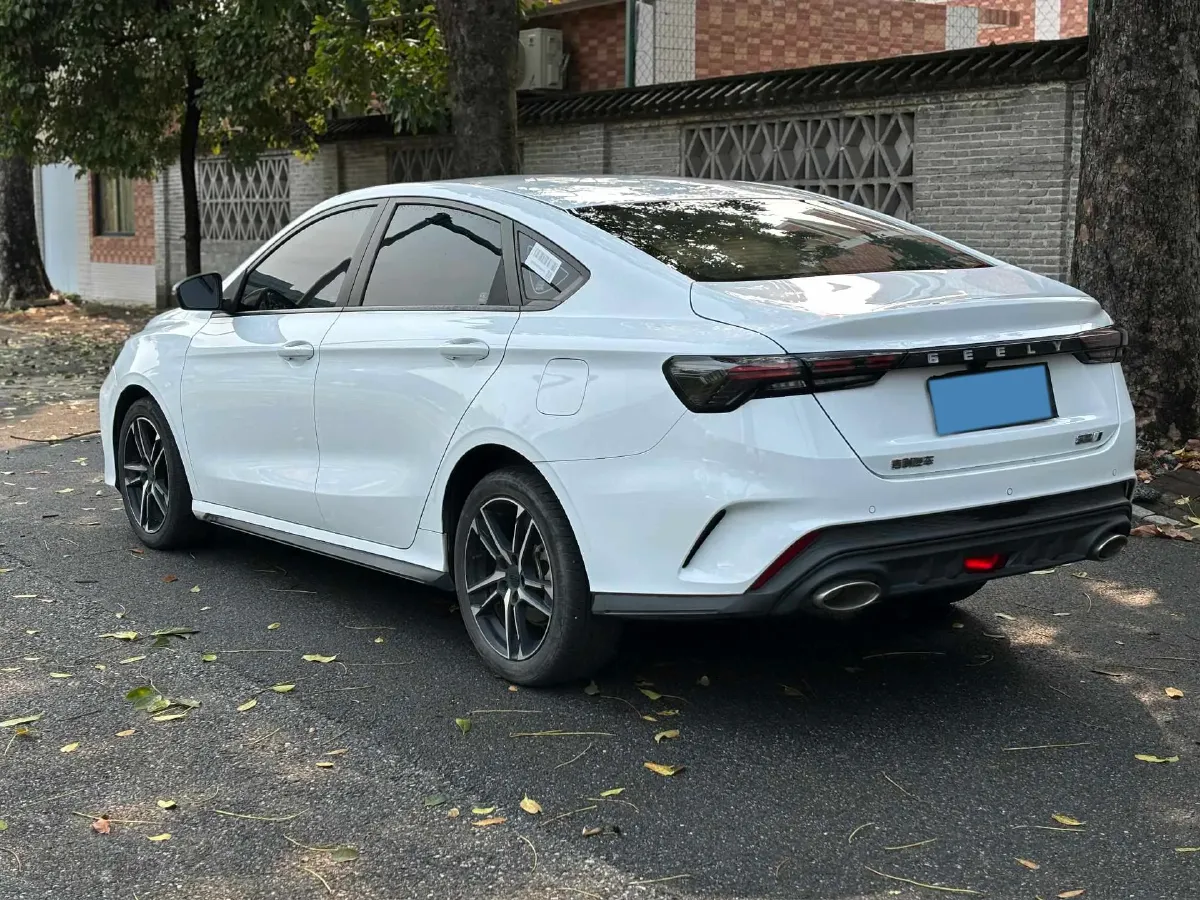 2022 Geely Binray 1.5T 181HP L4 7DCT,autocango,china used car exporter,china ev exporter,chinese used car exporter,chinese used ev exporter