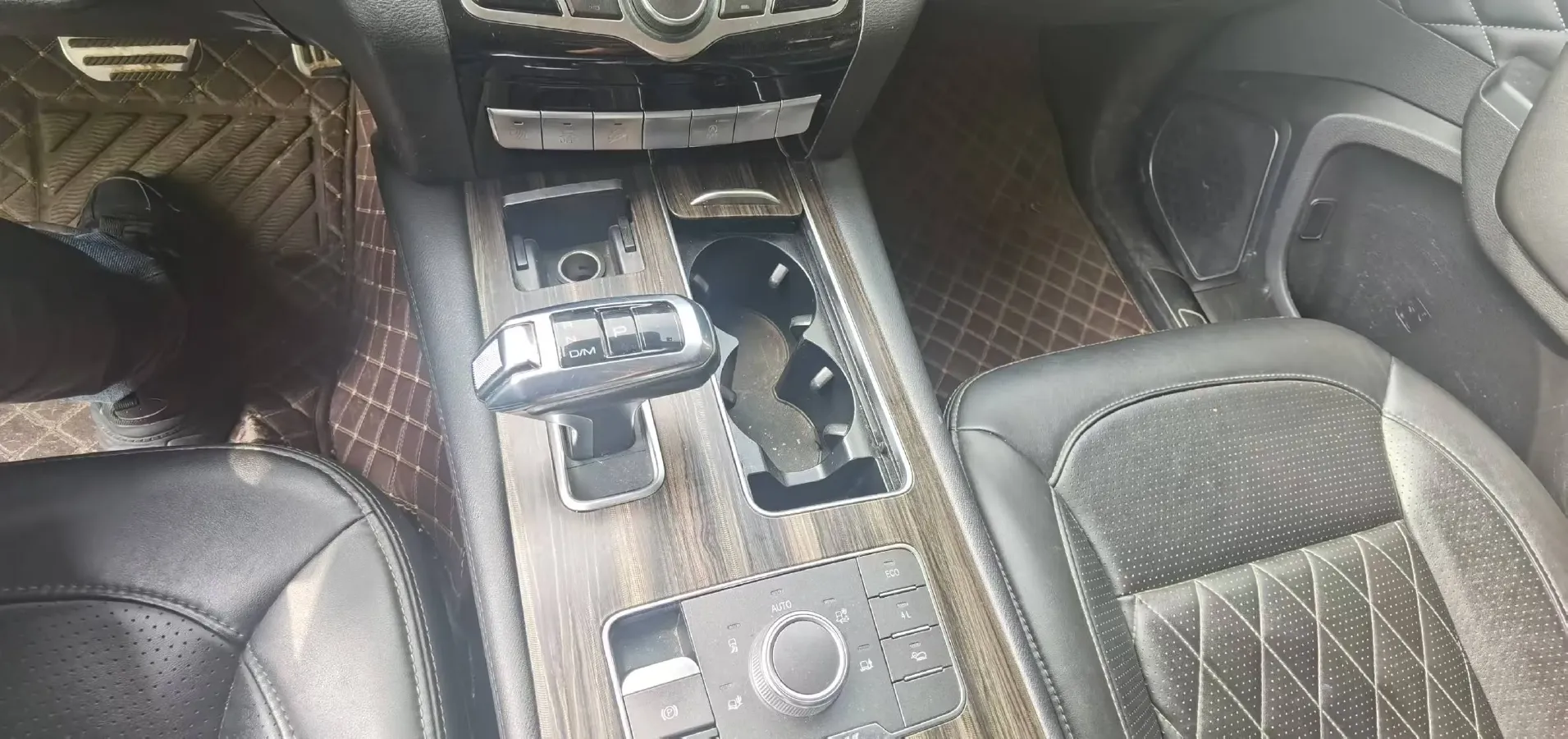 2020 Haval H9 2.0T 224HP L4 8AT,autocango,china used car exporter,china ev exporter,chinese used car exporter,chinese used ev exporter