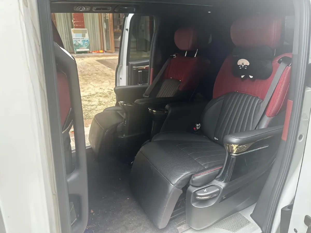 2023 GAC Trumpchi M8 2.0T 252HP L4 8AT,autocango,china used car exporter,china ev exporter,chinese used car exporter,chinese used ev exporter