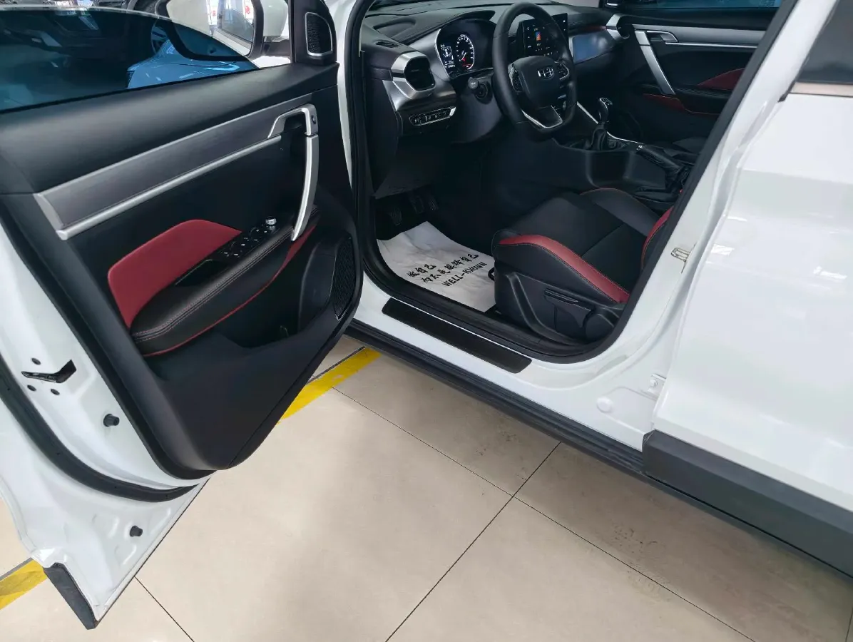 2020 Geely Coolray 1.4T 141HP L4 6MT,autocango,china used car exporter,china ev exporter,chinese used car exporter,chinese used ev exporter