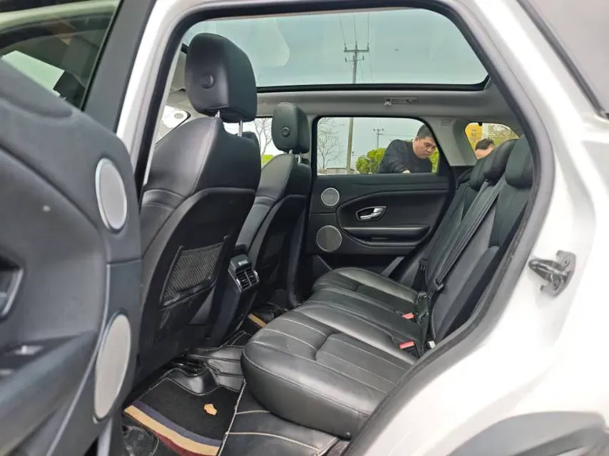 2018 Land Rover Range Rover Evoque 2.0T 241HP L4 9AT,autocango,china used car exporter,china ev exporter,chinese used car exporter,chinese used ev exporter