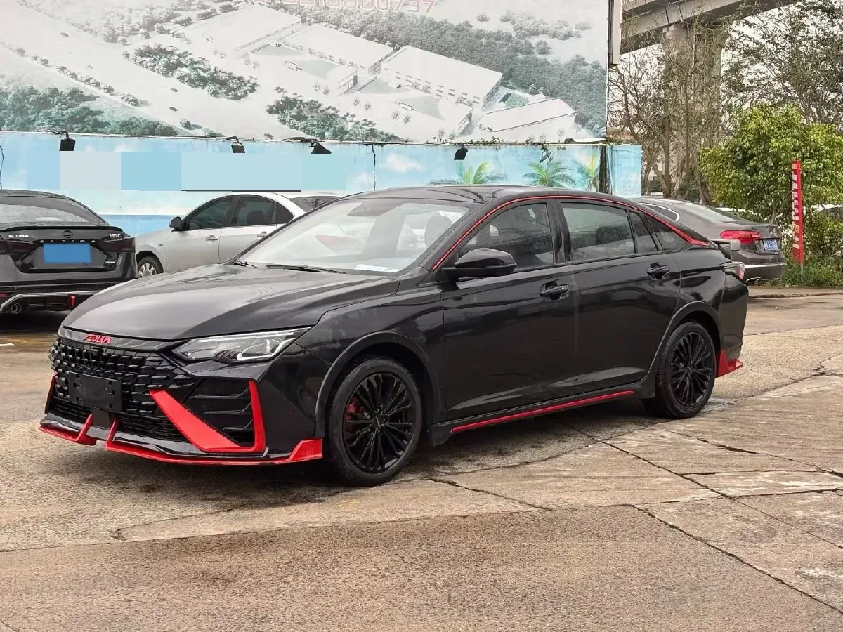 2021 DongFeng Aeolus YiXuan MAX 1.5T 190HP L4 7DCT,autocango,china used car exporter,china ev exporter,chinese used car exporter,chinese used ev exporter