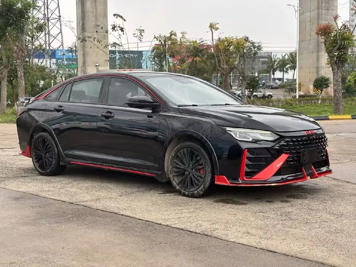 2021 DongFeng Aeolus YiXuan MAX 1.5T 190HP L4 7DCT,autocango,china used car exporter,china ev exporter,chinese used car exporter,chinese used ev exporter