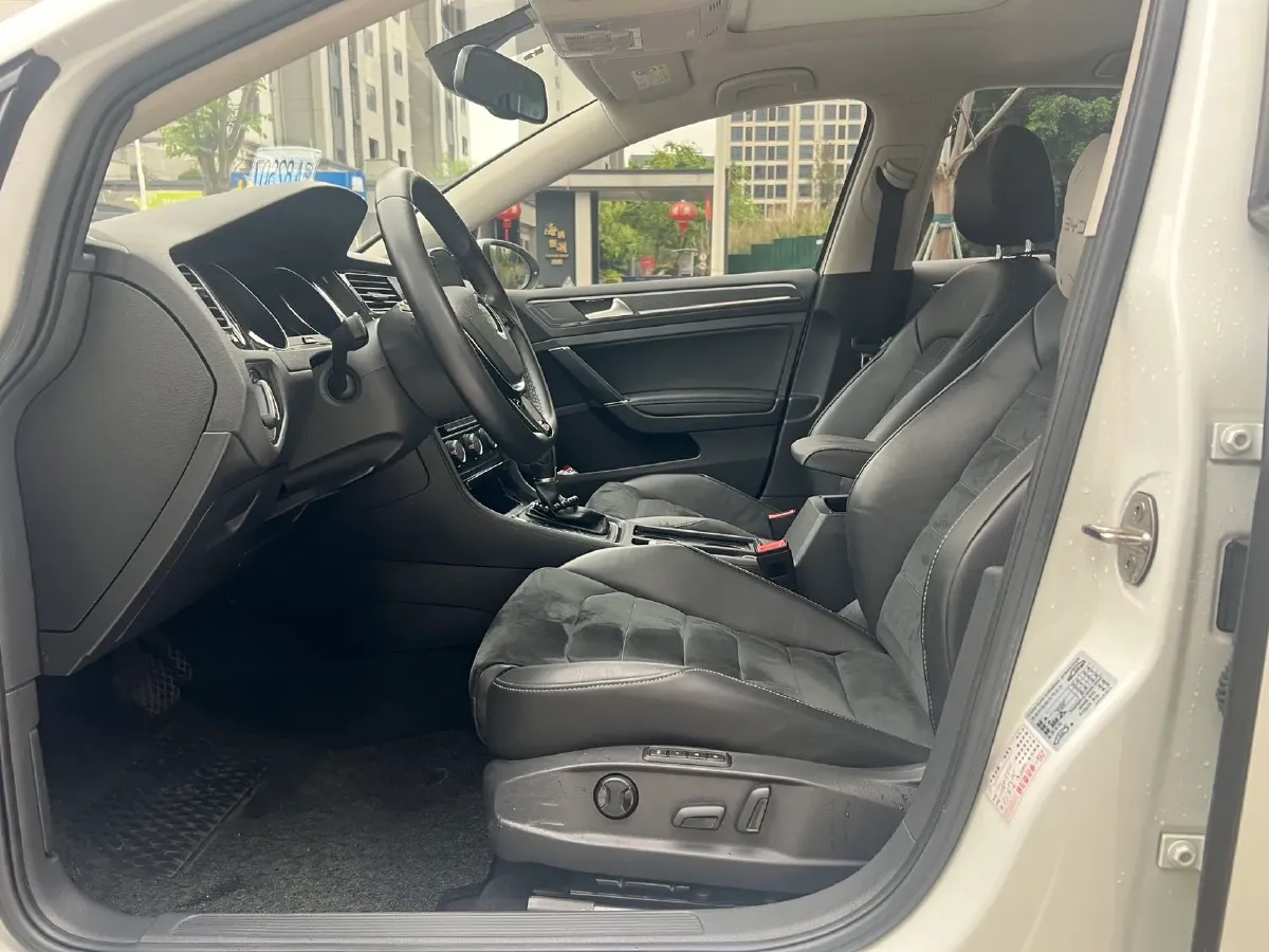 2019 Volkswagen Golf 1.4T 150HP L4 7DCT,autocango,china used car exporter,china ev exporter,chinese used car exporter,chinese used ev exporter