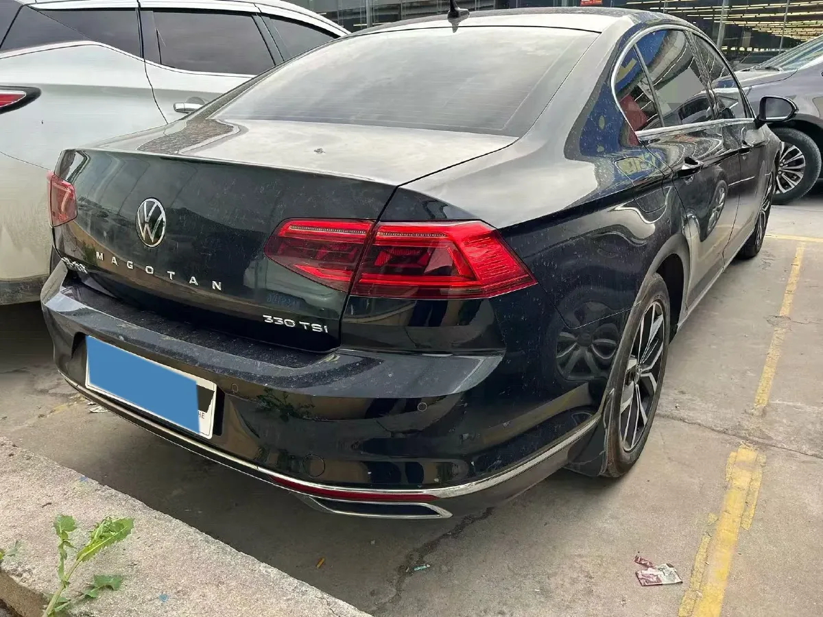 2020 Volkswagen Magotan 2.0T 186HP L4 7DCT,autocango,china used car exporter,china ev exporter,chinese used car exporter,chinese used ev exporter