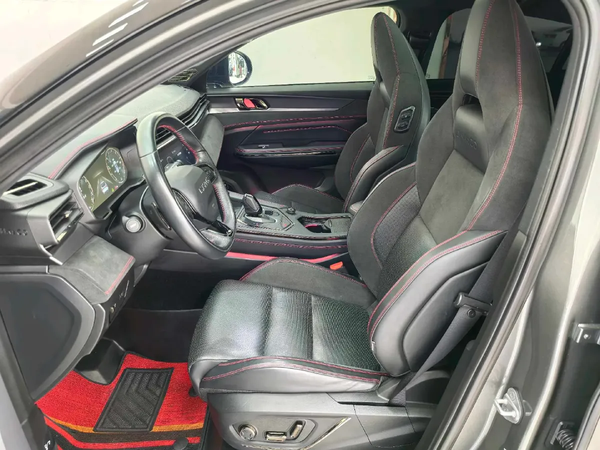 2022 LYNK&CO 05 2.0T 254HP L4 8AT,autocango,china used car exporter,china ev exporter,chinese used car exporter,chinese used ev exporter