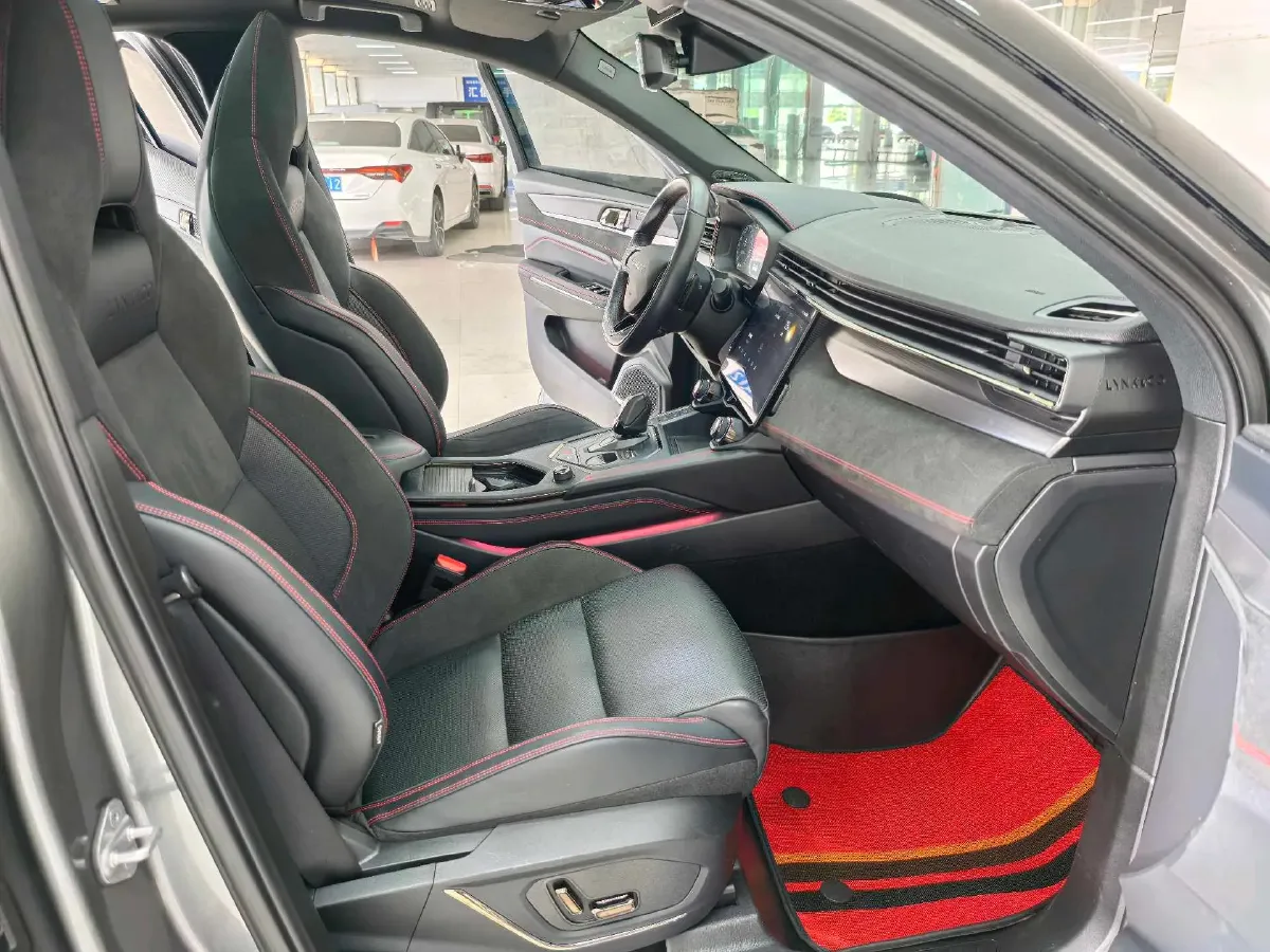 2022 LYNK&CO 05 2.0T 254HP L4 8AT,autocango,china used car exporter,china ev exporter,chinese used car exporter,chinese used ev exporter