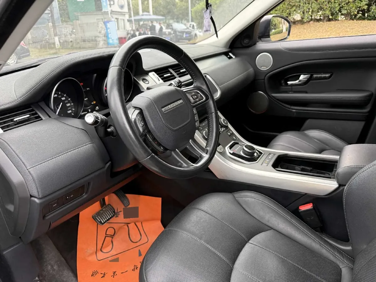 2018 Jaguar F-PACE 2.0T 250HP L4 8AT,autocango,china used car exporter,china ev exporter,chinese used car exporter,chinese used ev exporter