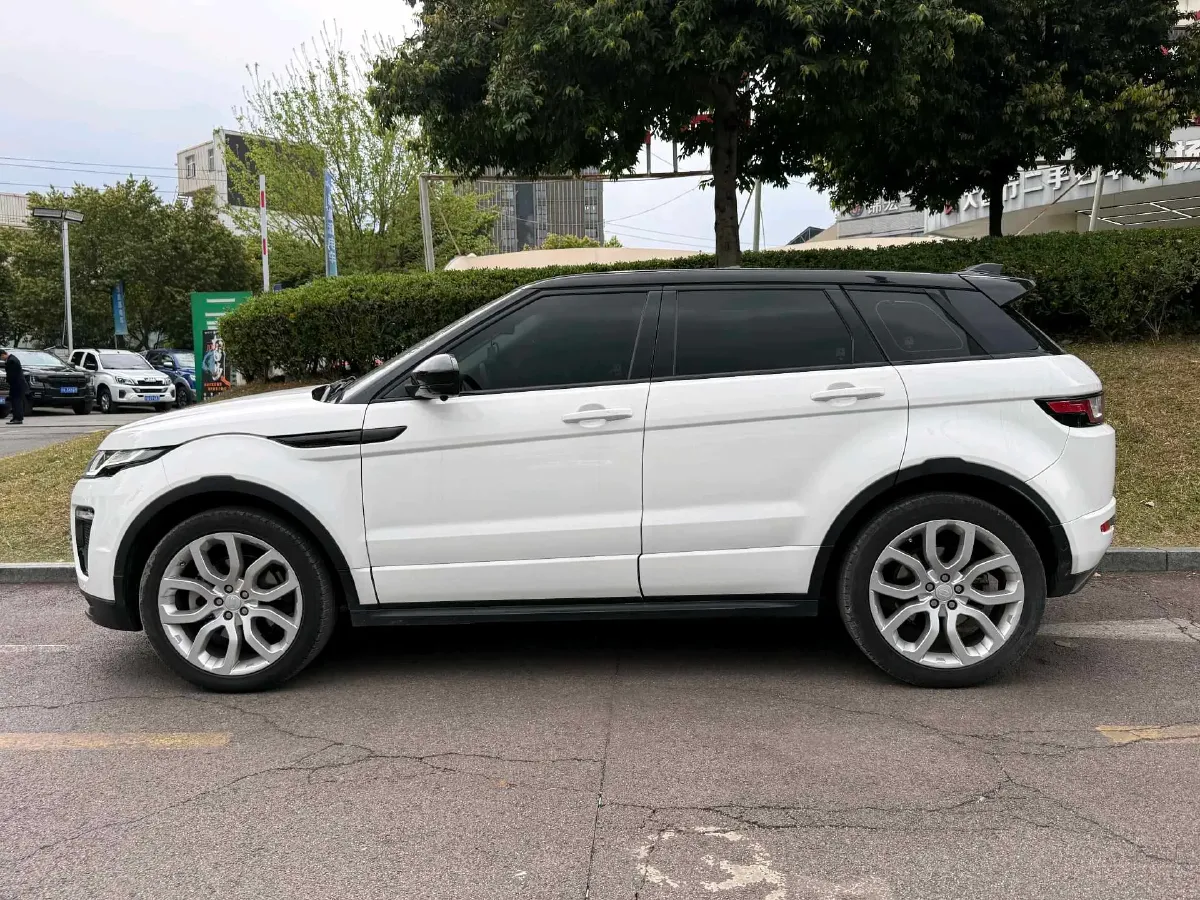 2018 Jaguar F-PACE 2.0T 250HP L4 8AT,autocango,china used car exporter,china ev exporter,chinese used car exporter,chinese used ev exporter