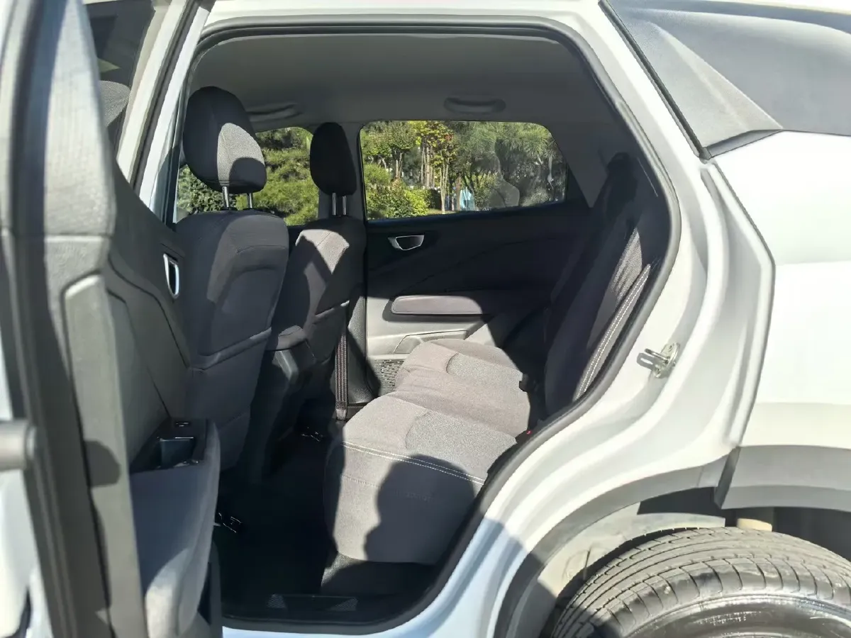 2022 WuLing XingChi 1.5L 99HP L4 6MT,autocango,china used car exporter,china ev exporter,chinese used car exporter,chinese used ev exporter