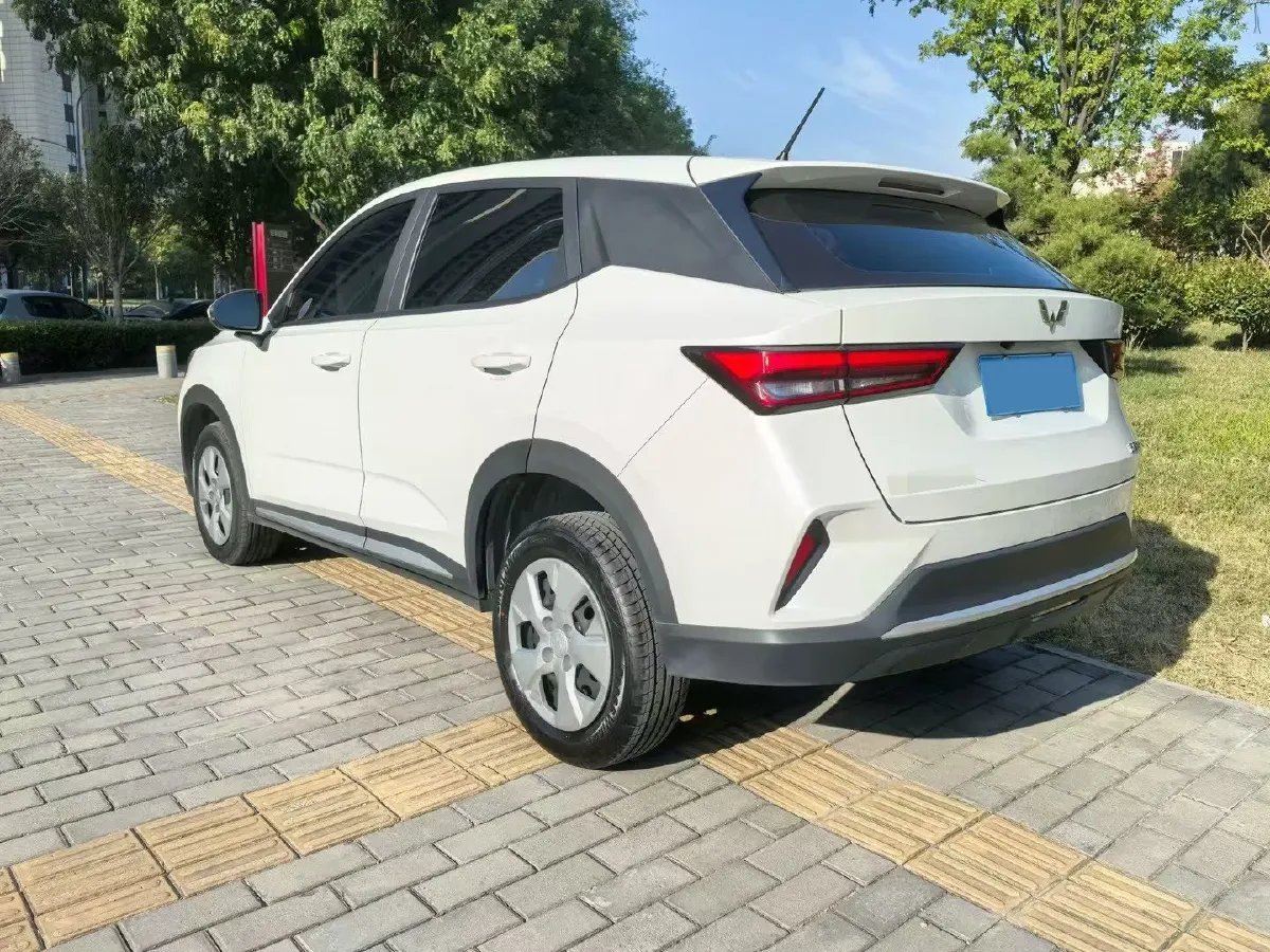 2022 WuLing XingChi 1.5L 99HP L4 6MT,autocango,china used car exporter,china ev exporter,chinese used car exporter,chinese used ev exporter