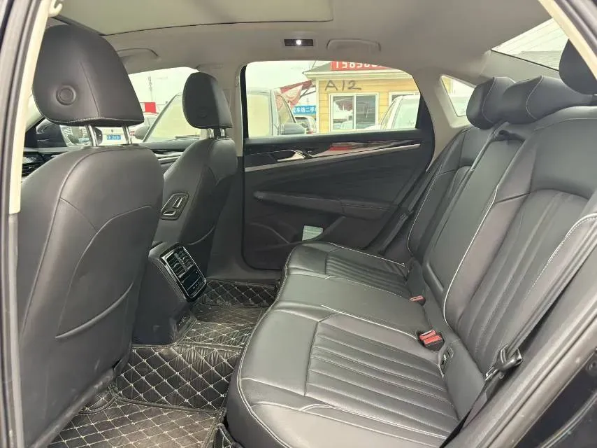 2023 Volkswagen Passat 2.0T 186HP L4 7DCT,autocango,china used car exporter,china ev exporter,chinese used car exporter,chinese used ev exporter