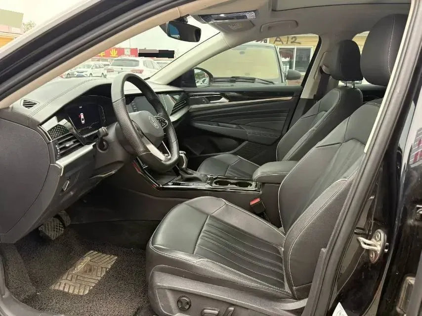 2023 Volkswagen Passat 2.0T 186HP L4 7DCT,autocango,china used car exporter,china ev exporter,chinese used car exporter,chinese used ev exporter