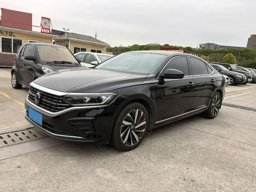 2023 Volkswagen Passat 2.0T 186HP L4 7DCT,autocango,china used car exporter,china ev exporter,chinese used car exporter,chinese used ev exporter