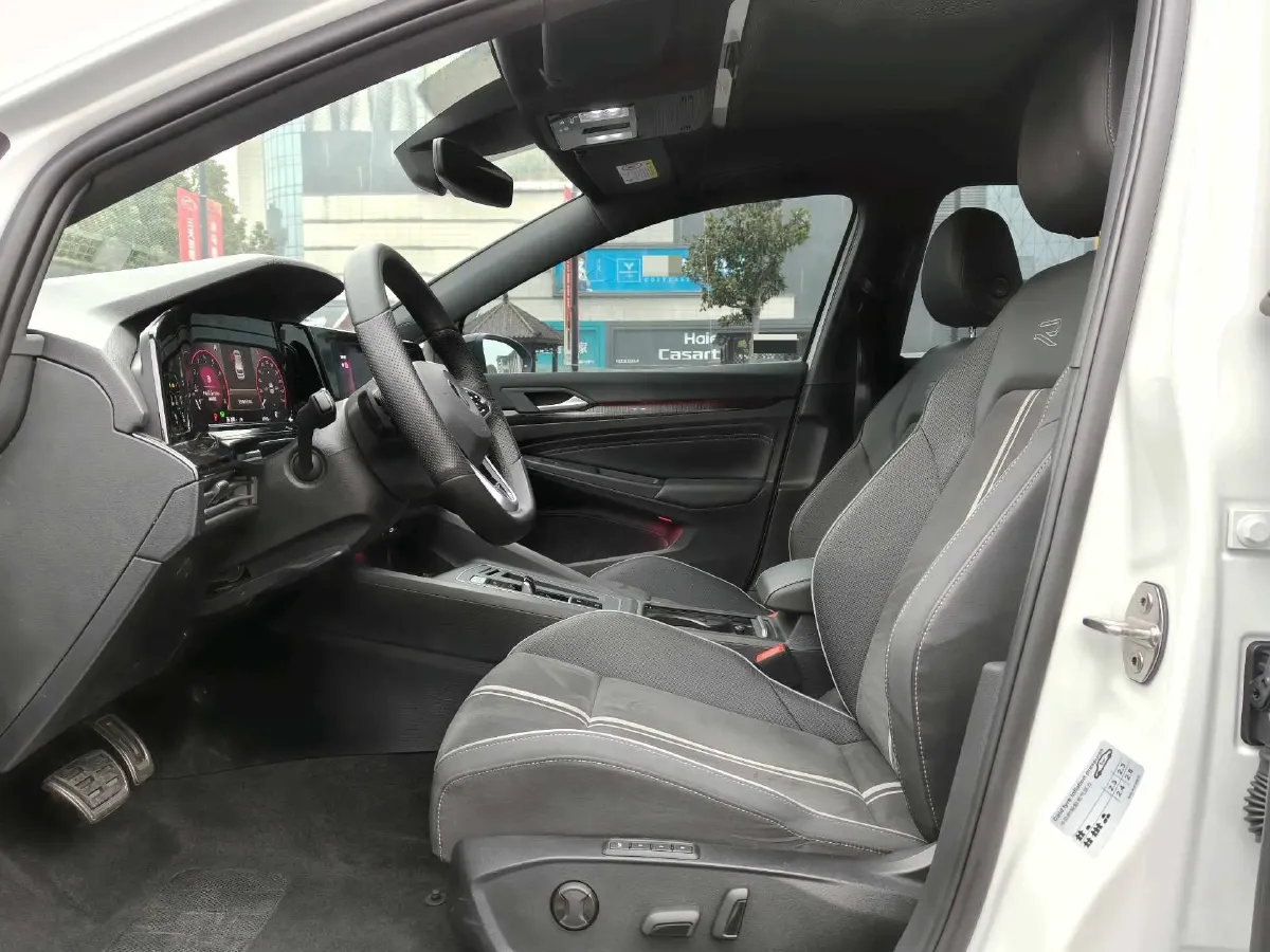 2023 Volkswagen Golf 1.4T 150HP L4 7DCT,autocango,china used car exporter,china ev exporter,chinese used car exporter,chinese used ev exporter