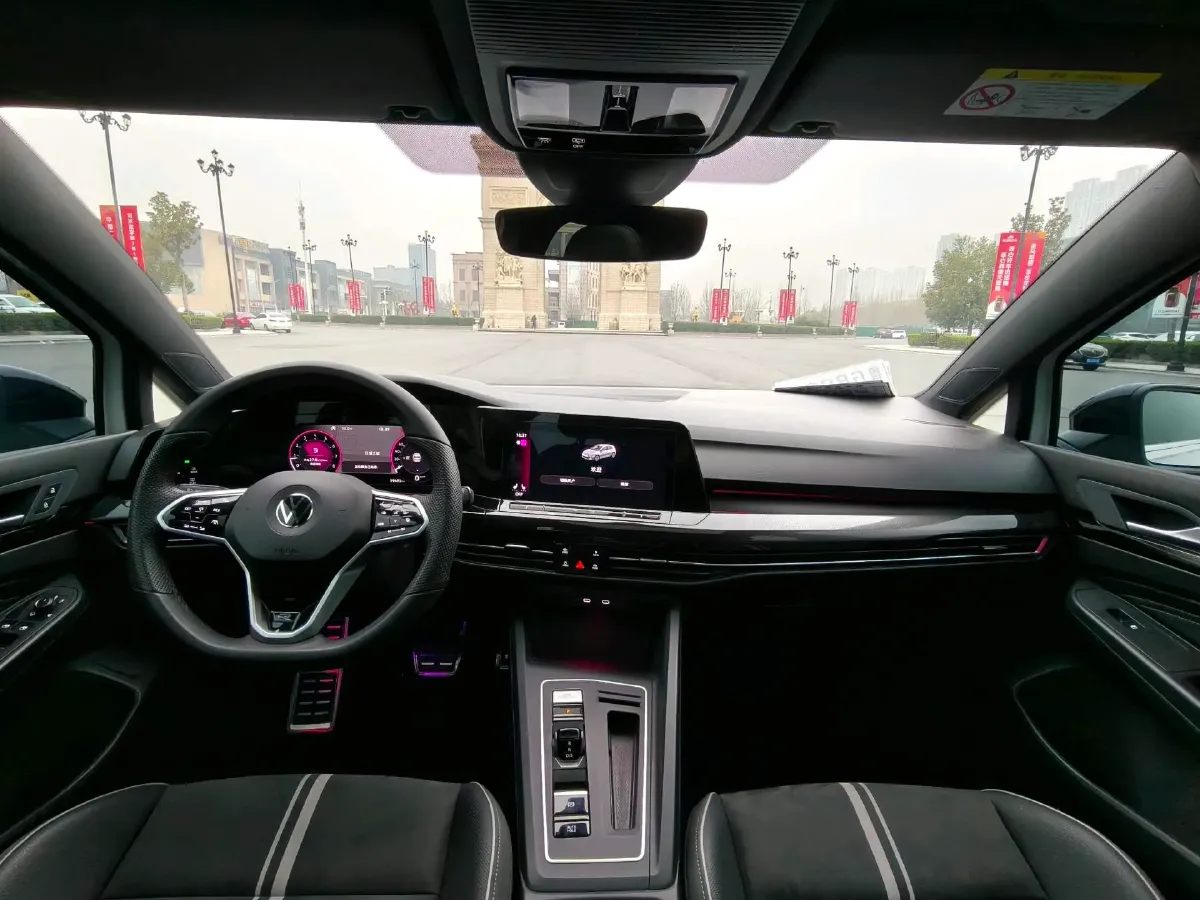 2023 Volkswagen Golf 1.4T 150HP L4 7DCT,autocango,china used car exporter,china ev exporter,chinese used car exporter,chinese used ev exporter