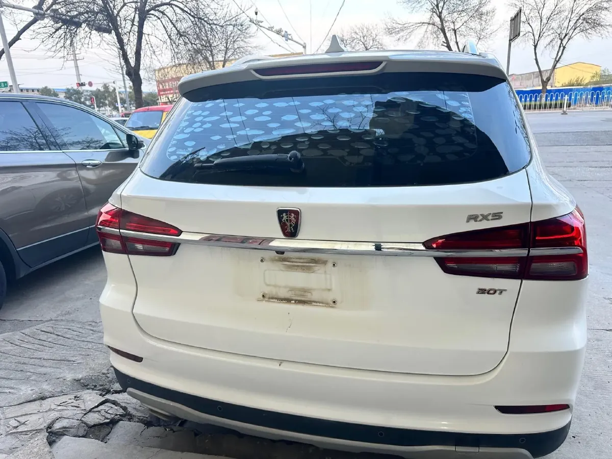 2019 Roewe i6 1.5T 169HP L4 7DCT,autocango,china used car exporter,china ev exporter,chinese used car exporter,chinese used ev exporter