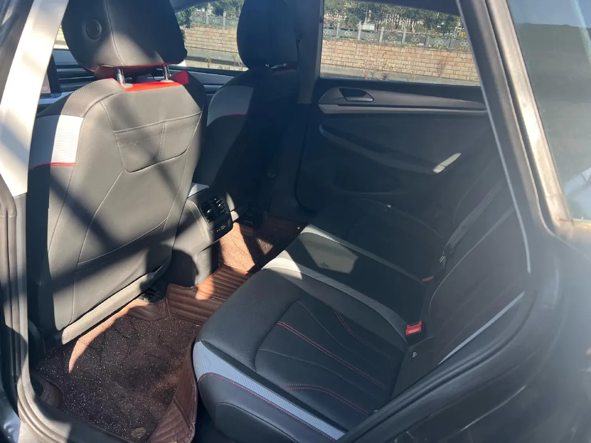 2023 Volkswagen Lamando 1.4T 150HP L4 7DCT,autocango,china used car exporter,china ev exporter,chinese used car exporter,chinese used ev exporter