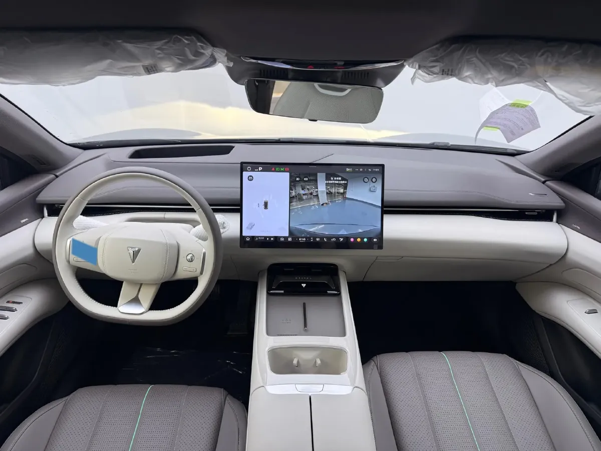 2026 Deepal L07 BEV,autocango,china used car exporter,china ev exporter,chinese used car exporter,chinese used ev exporter