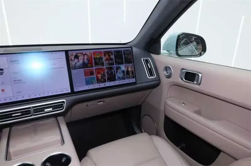 2024 Li L6 Range Extended 154HP L4 REEV 36.8KWH,autocango,china used car exporter,china ev exporter,chinese used car exporter,chinese used ev exporter