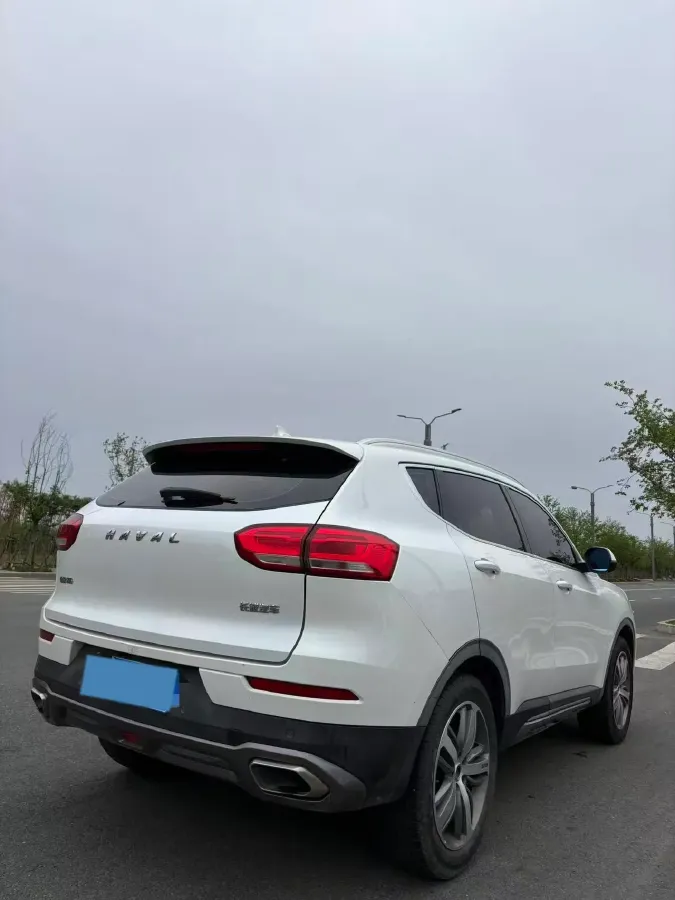 2018 Haval H6 1.5T 169HP L4 7DCT,autocango,china used car exporter,china ev exporter,chinese used car exporter,chinese used ev exporter
