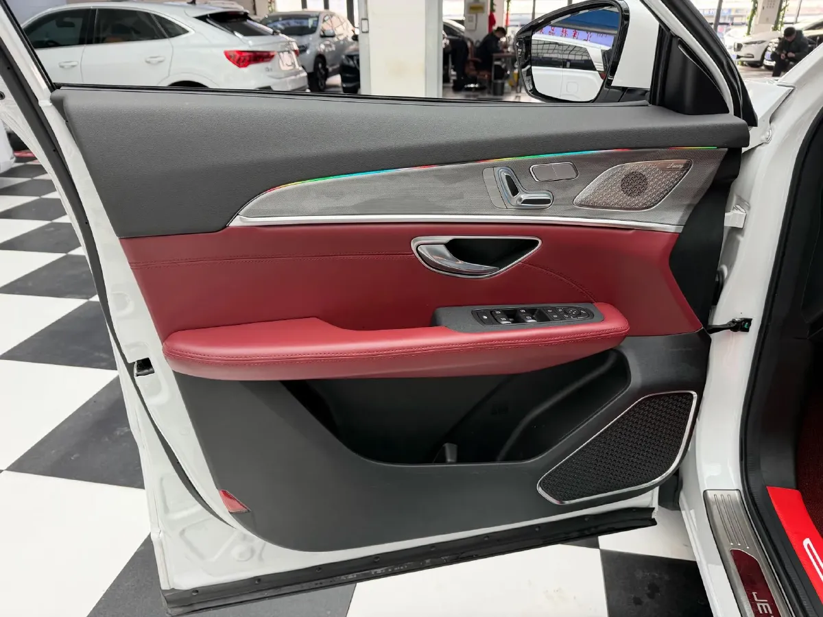 2023 Jetour X70 Plus 1.5T 156HP L4 6DCT,autocango,china used car exporter,china ev exporter,chinese used car exporter,chinese used ev exporter