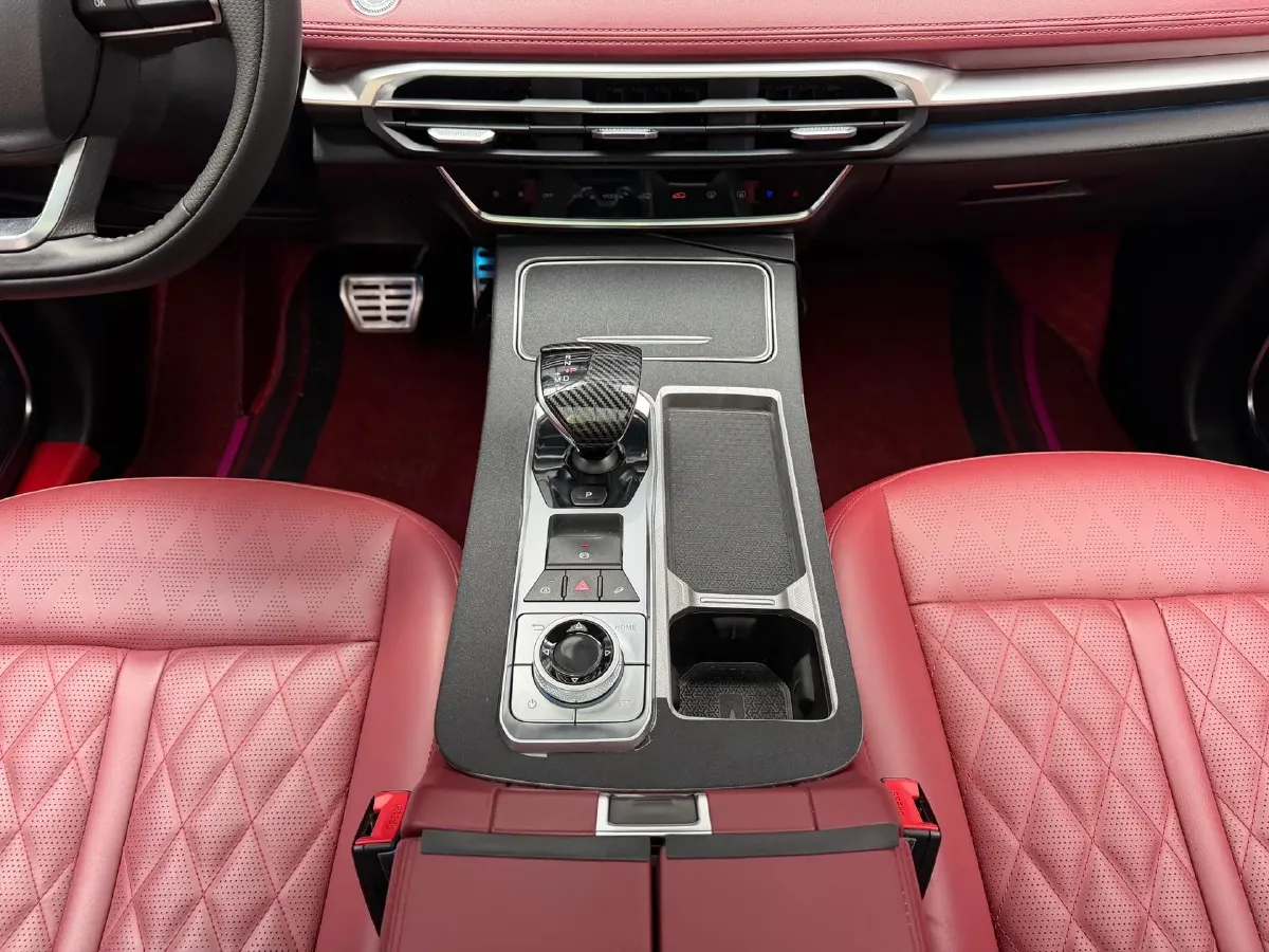 2023 Jetour X70 Plus 1.5T 156HP L4 6DCT,autocango,china used car exporter,china ev exporter,chinese used car exporter,chinese used ev exporter