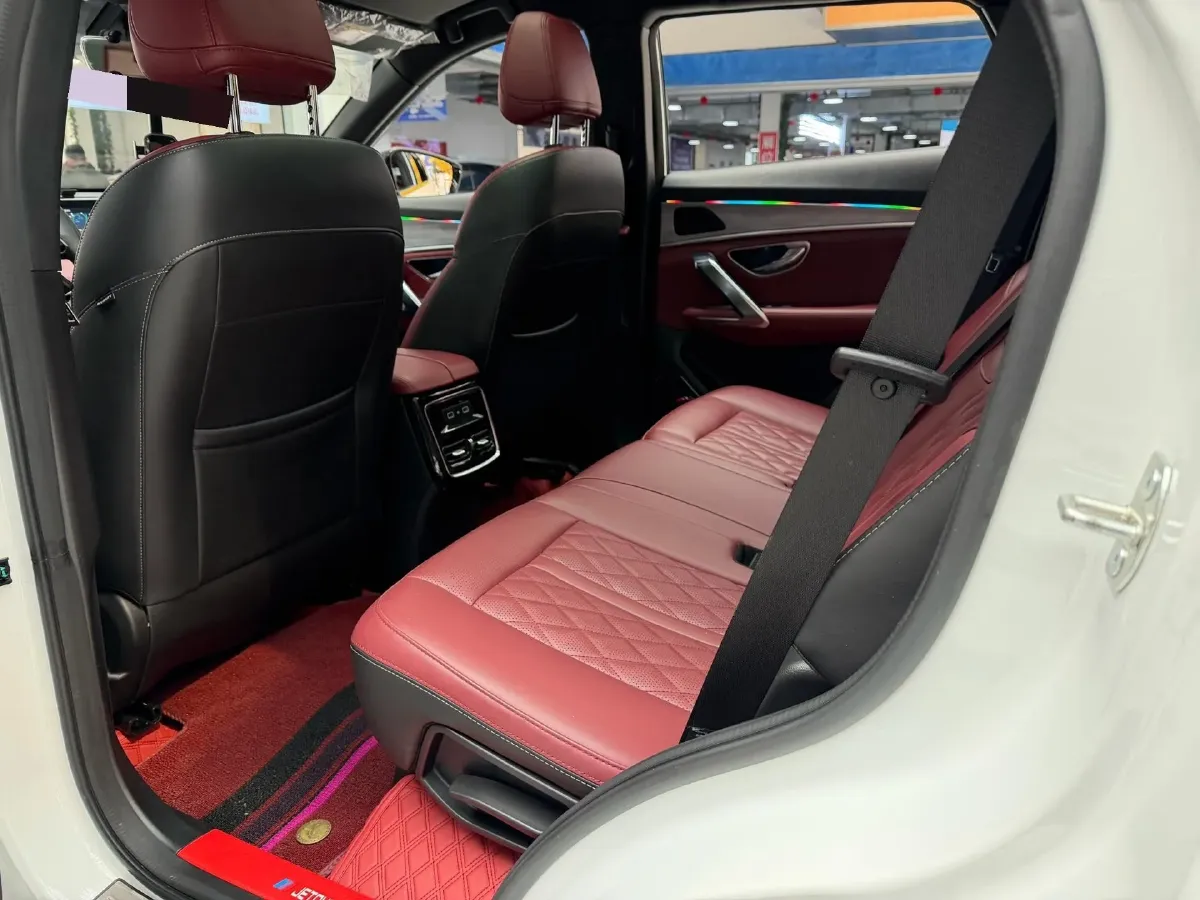 2023 Jetour X70 Plus 1.5T 156HP L4 6DCT,autocango,china used car exporter,china ev exporter,chinese used car exporter,chinese used ev exporter