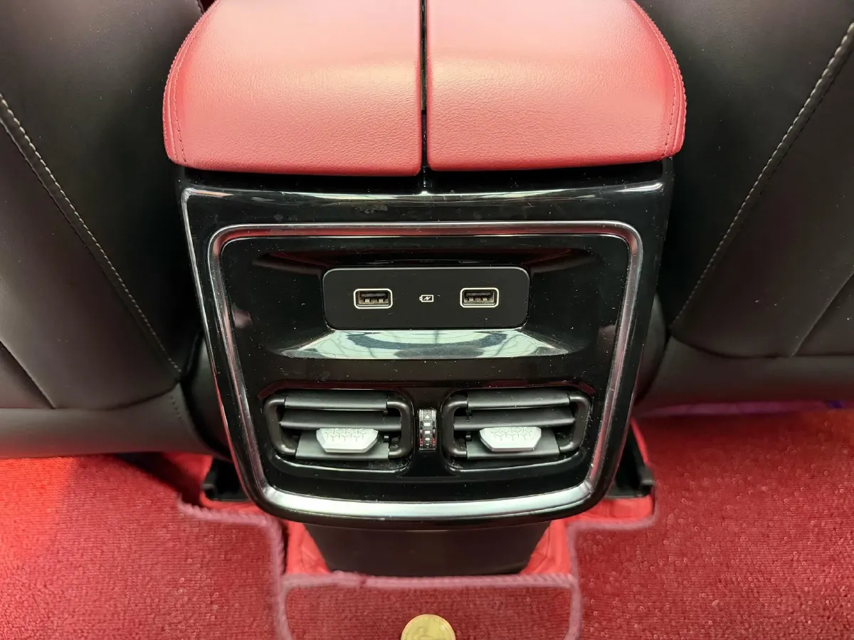 2023 Jetour X70 Plus 1.5T 156HP L4 6DCT,autocango,china used car exporter,china ev exporter,chinese used car exporter,chinese used ev exporter