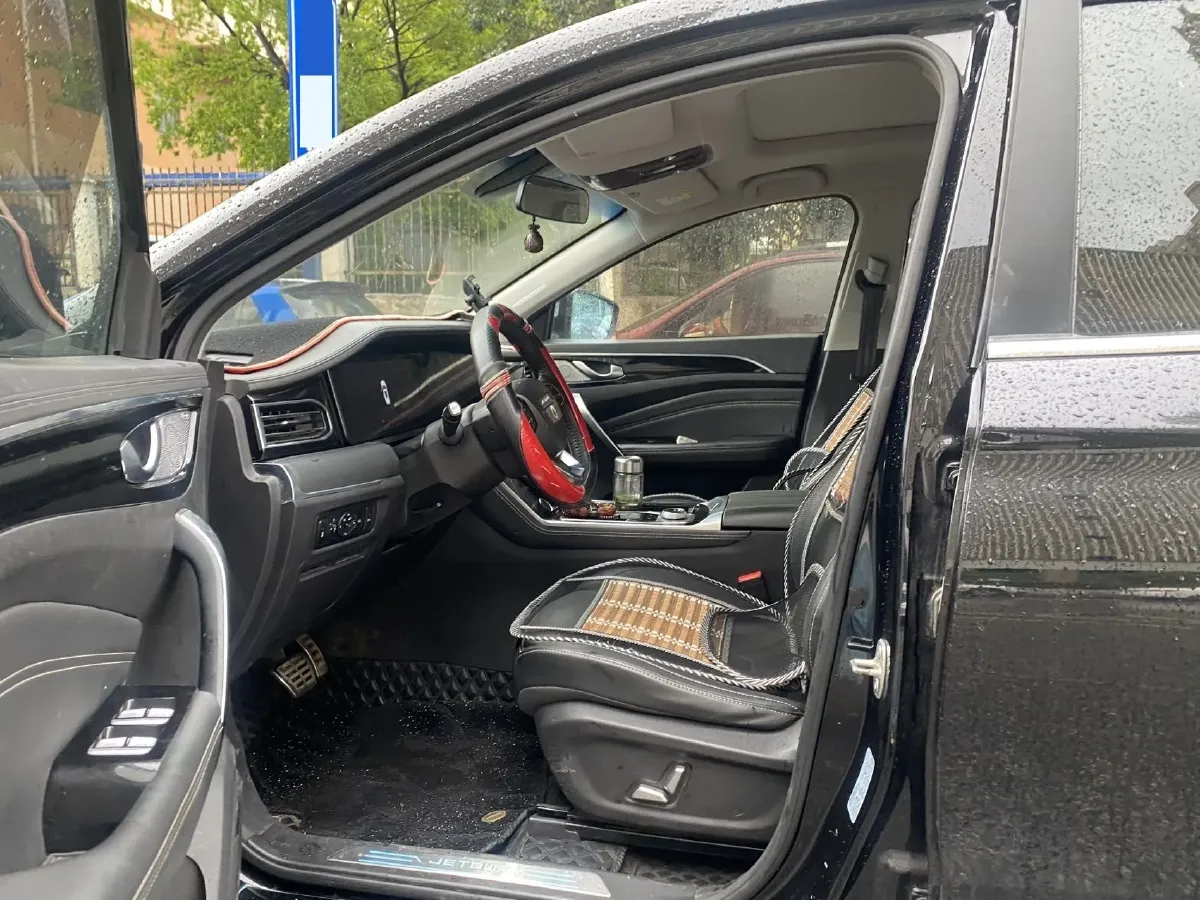 2020 Jetour X90 1.6T 197HP L4 7DCT,autocango,china used car exporter,china ev exporter,chinese used car exporter,chinese used ev exporter