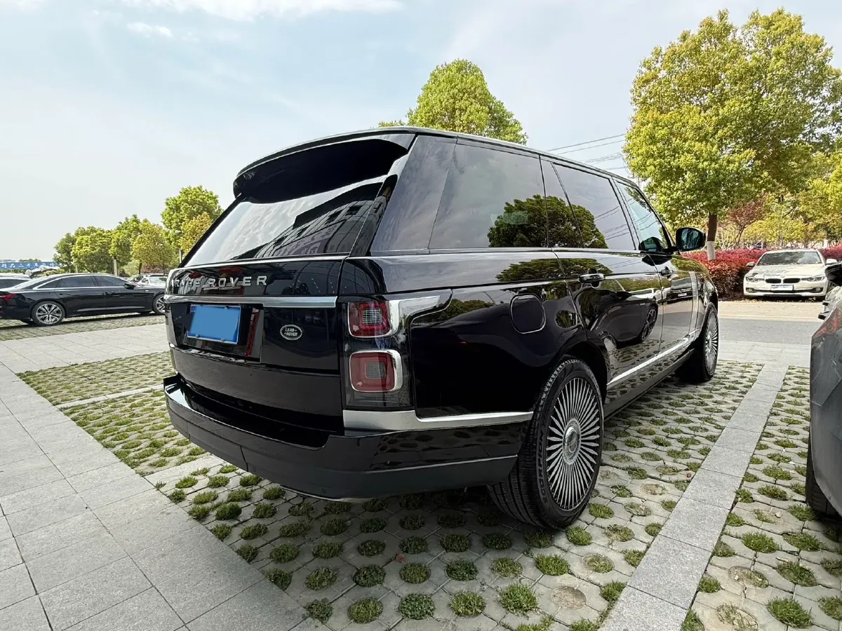 2022 Land Rover Range Rover 3.0T 400HP L6 8AT,autocango,china used car exporter,china ev exporter,chinese used car exporter,chinese used ev exporter