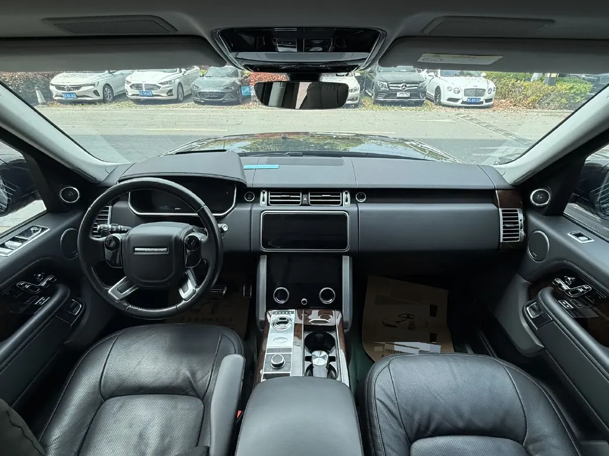 2022 Land Rover Range Rover 3.0T 400HP L6 8AT,autocango,china used car exporter,china ev exporter,chinese used car exporter,chinese used ev exporter