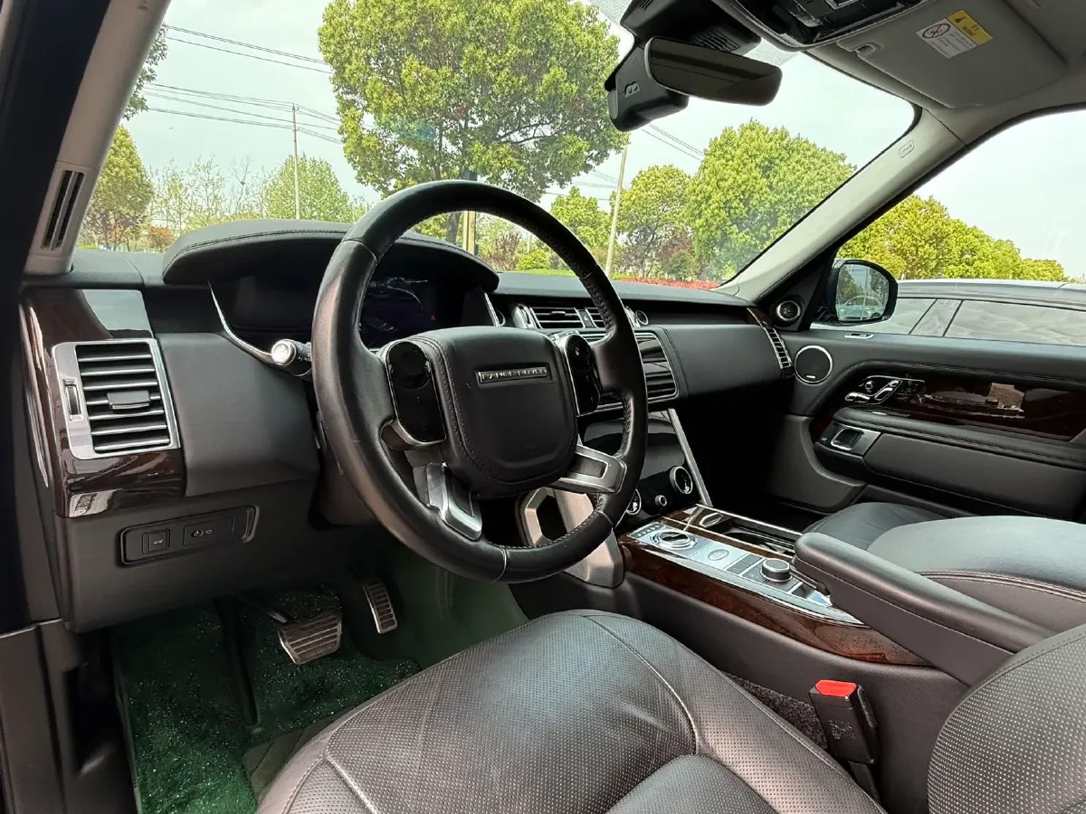 2022 Land Rover Range Rover 3.0T 400HP L6 8AT,autocango,china used car exporter,china ev exporter,chinese used car exporter,chinese used ev exporter