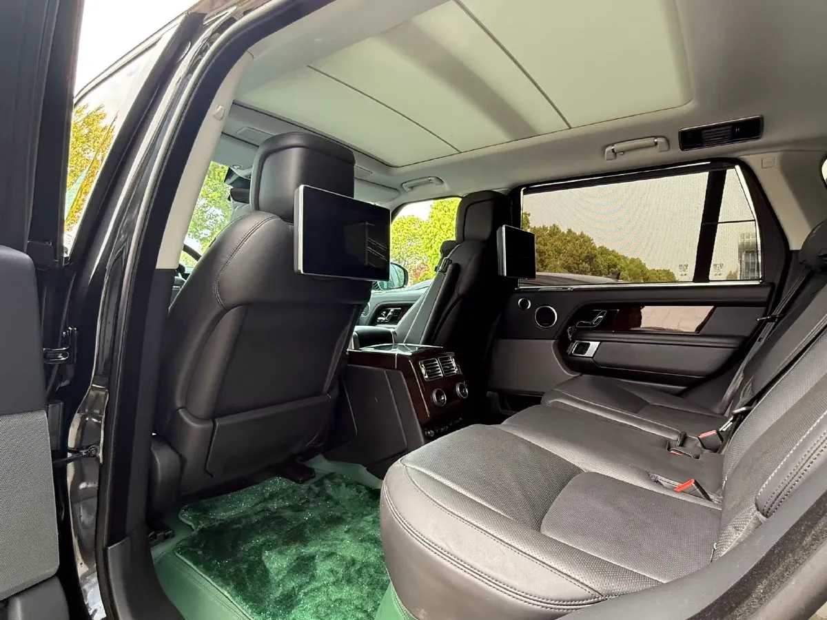 2022 Land Rover Range Rover 3.0T 400HP L6 8AT,autocango,china used car exporter,china ev exporter,chinese used car exporter,chinese used ev exporter