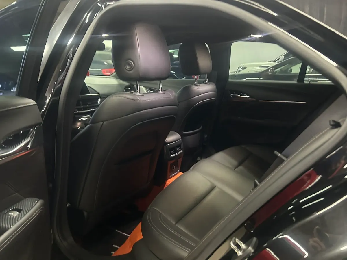 2023 Cadillac CT4 1.5T 211HP L4 8AT,autocango,china used car exporter,china ev exporter,chinese used car exporter,chinese used ev exporter