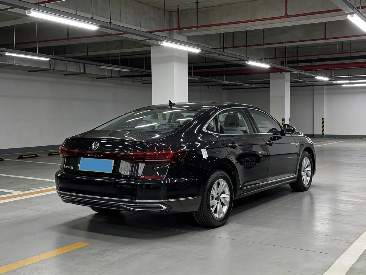 2025 Volkswagen Passat 1.4T 150HP L4 6DCT PHEV,autocango,china used car exporter,china ev exporter,chinese used car exporter,chinese used ev exporter