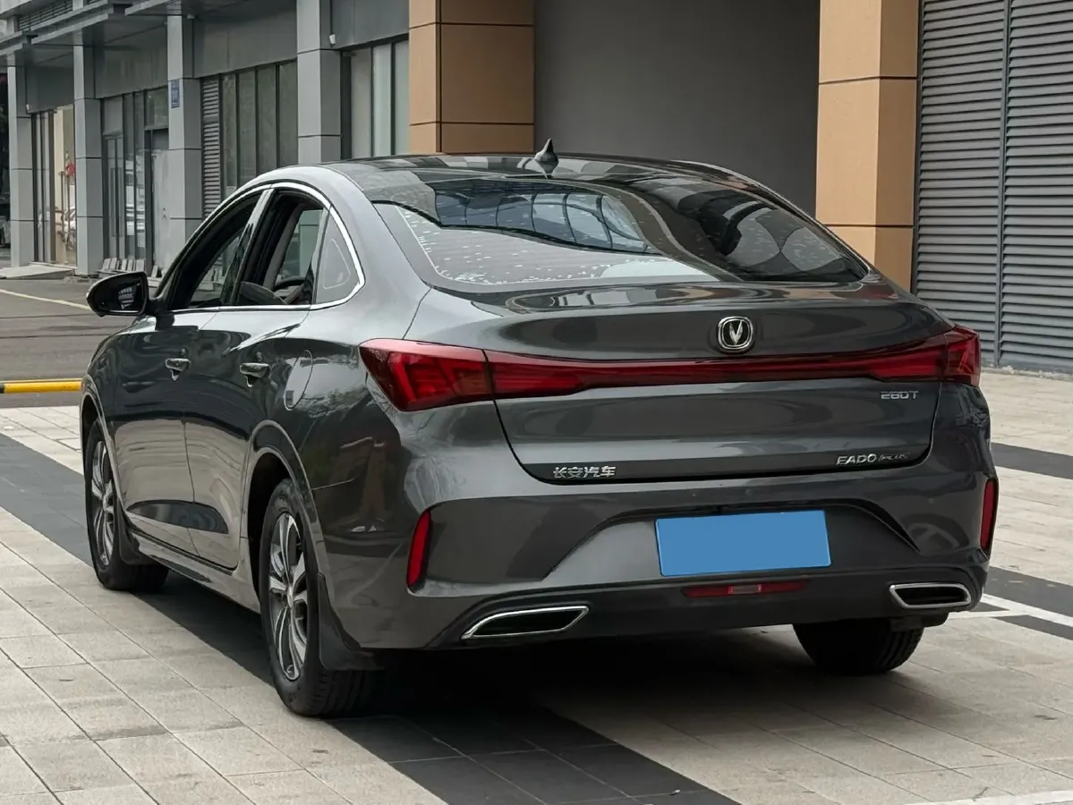 2023 ChangAn Eado 1.4T 160HP L4 7DCT,autocango,china used car exporter,china ev exporter,chinese used car exporter,chinese used ev exporter